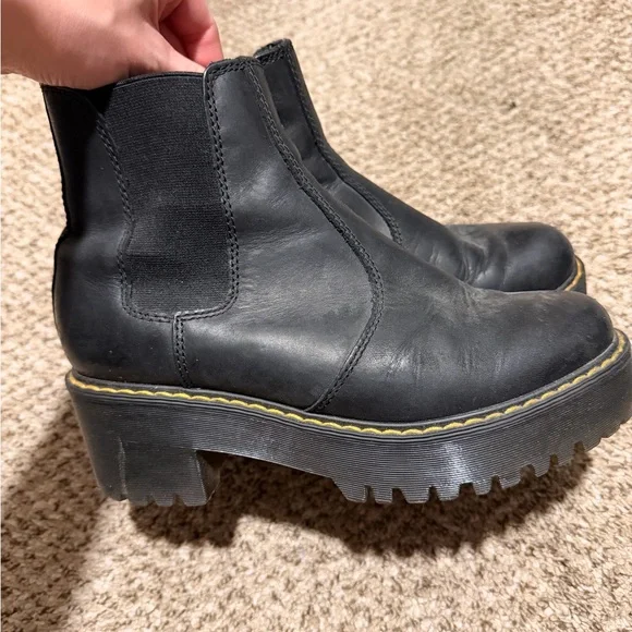 dr. marten Leather Platform Chelsea Boots - Picture 2 of 4